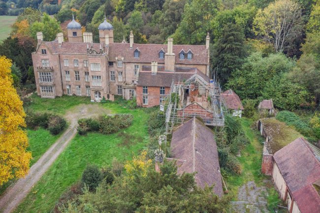 Ribbesford House, Bewdley, Worcestershire, DY12 2TG 19