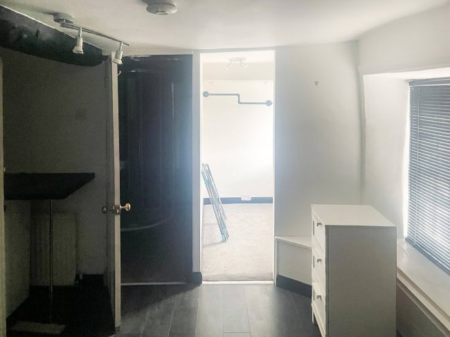 The Crown Inn, High Street, Lechlade GL7 3AE 62