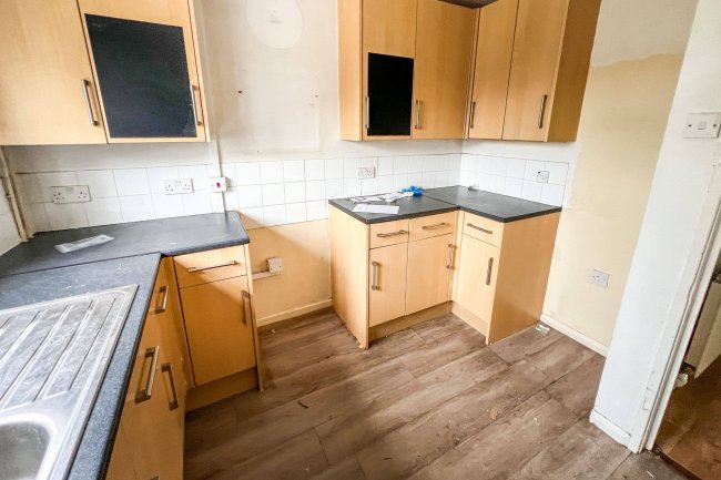 6 Pockeridge Road, Corsham, Wiltshire, SN13 9SB 4