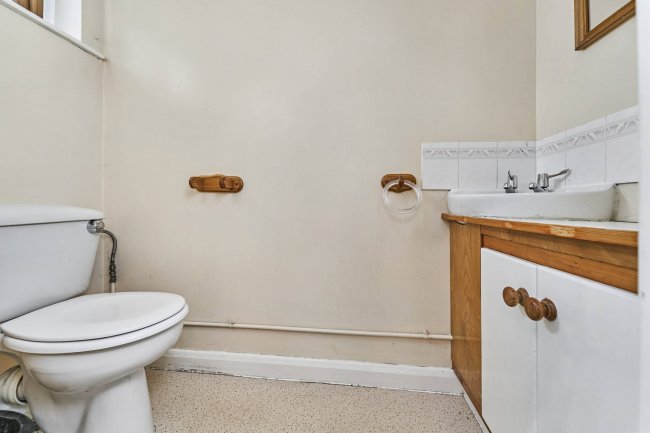 43 Awbridge Road, Netherton, Dudley, DY2 0HZ 7