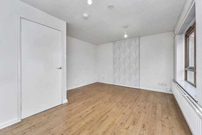 43 Awbridge Road, Netherton, Dudley, DY2 0HZ 7