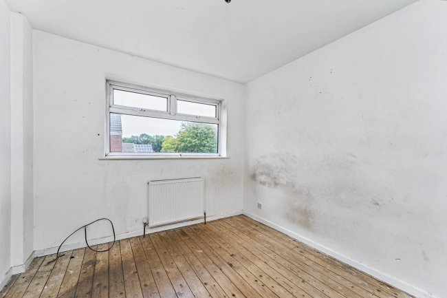 23 Lassington Close, Redditch, Worcestershire, B98 0LW 8