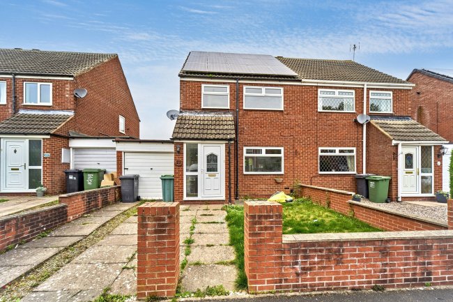 23 Lassington Close, Redditch, Worcestershire, B98 0LW 8