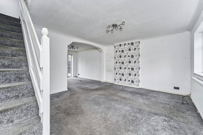 23 Lassington Close, Redditch, Worcestershire, B98 0LW 8