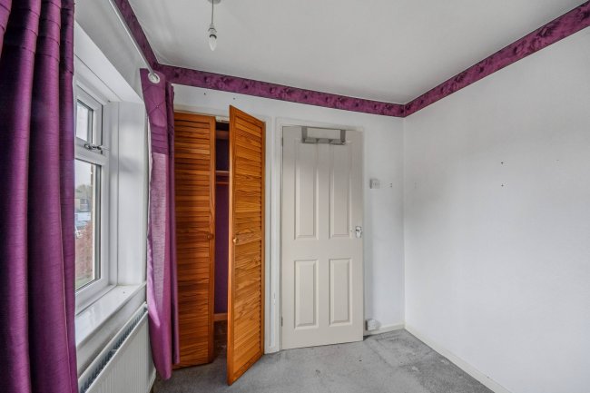 1 Fieldside Road, Pulloxhill, MK45 5HN 3