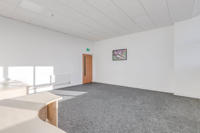 251-255 Linthorpe Road, Middlesbrough TS1 4AT 1