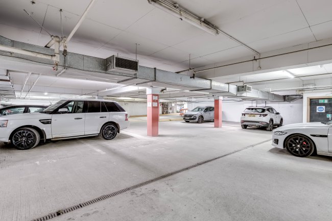 251-255 Linthorpe Road, Middlesbrough TS1 4AT 1