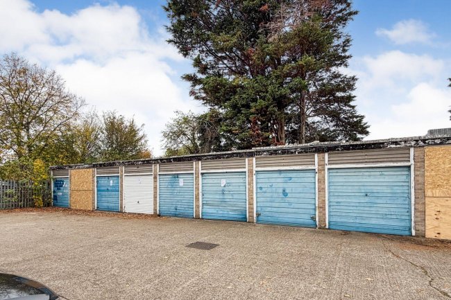 Garages 1 - 16 at St Martins Close, Enfield EN1 4HP 4