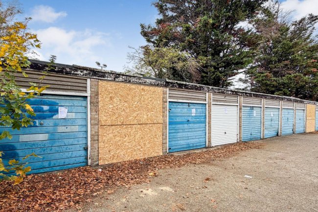 Garages 1 - 16 at St Martins Close, Enfield EN1 4HP 4