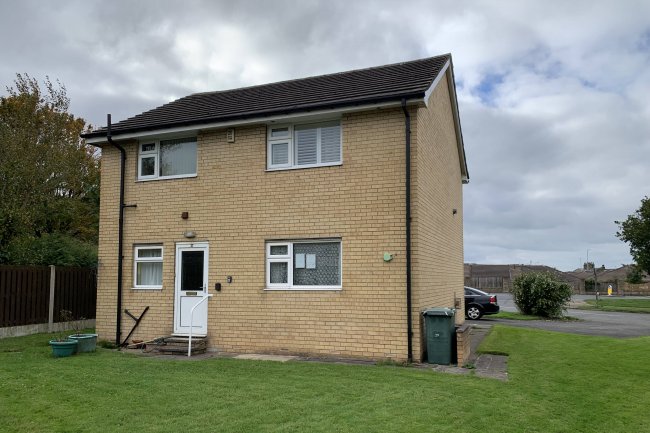27 Undercliffe Road, Bradford BD2 3BE 3
