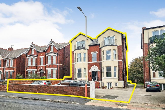 5 Weld Road, Birkdale, Southport, Merseyside, PR8 2BX 9