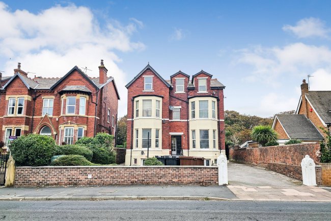 11 Weld Road, Birkdale, Southport, Merseyside, PR8 2BX 1