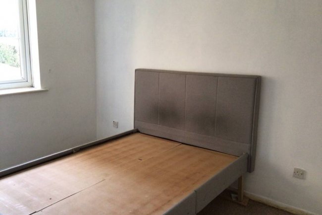 Flat 10 Wyvern House, Bridge Road, Grays, Essex, RM17 6RS 3