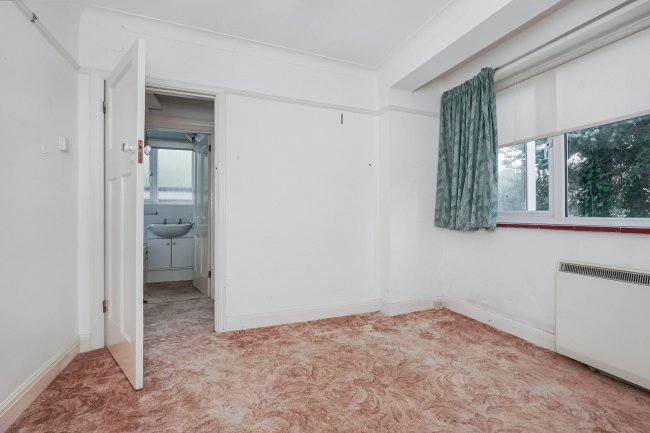 15 Downs Road, Canterbury, Kent, CT2 7AY 4