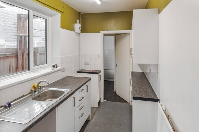 49 Alfred Road, Coventry, West Midlands, CV1 5BN 4