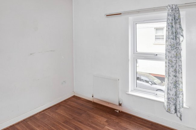 49 Alfred Road, Coventry, West Midlands, CV1 5BN 4