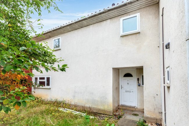 26 Ramsgill Court, Heelands, Milton Keynes, Buckinghamshire, MK13 7LS 3