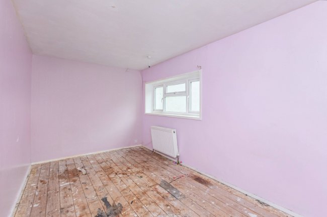 26 Ramsgill Court, Heelands, Milton Keynes, Buckinghamshire, MK13 7LS 3