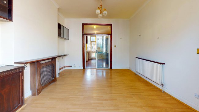 Flat A, 76 Rectory Road, Stoke Newington, London N16 7SH 10