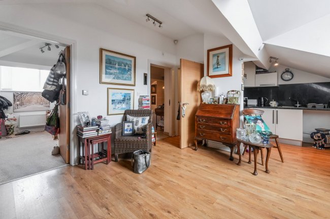 Flat 13, 22 Montpellier Crescent, Wallasey, CH45 9AB 1