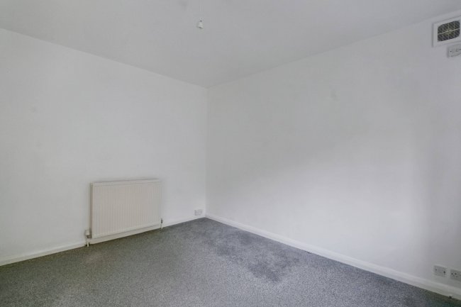 1 Amhurst Court, Amhurst Park, Stamford Hill, London N16 5AX 10