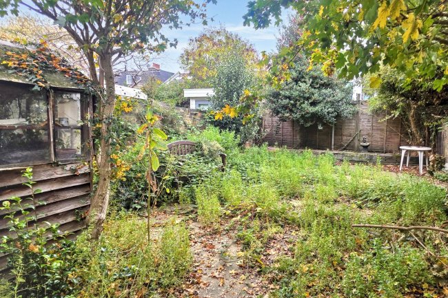 43 Rothschild Road, Chiswick, London, W4 5HT 5