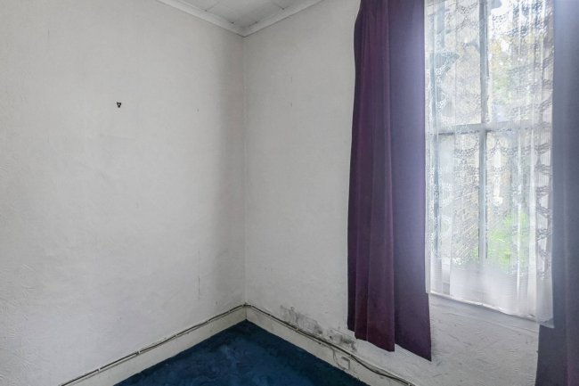 43 Rothschild Road, Chiswick, London, W4 5HT 5