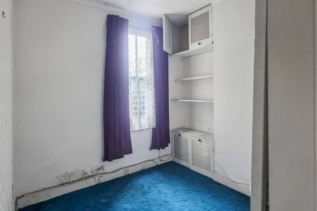 43 Rothschild Road, Chiswick, London, W4 5HT 5