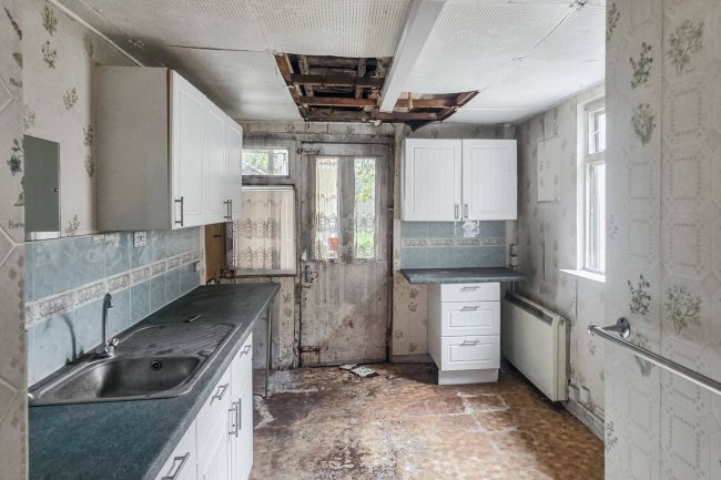 43 Rothschild Road, Chiswick, London, W4 5HT 5