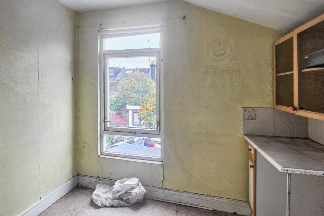 43 Rothschild Road, Chiswick, London, W4 5HT 5