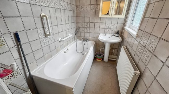 19 Whitburn Road, Lewisham, London, SE13 7UQ 3