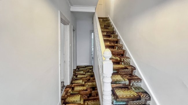 19 Whitburn Road, Lewisham, London, SE13 7UQ 3