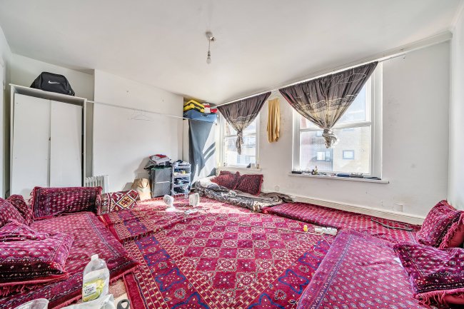 7 Plough Way, Surrey Quays, London SE16 2LS 7