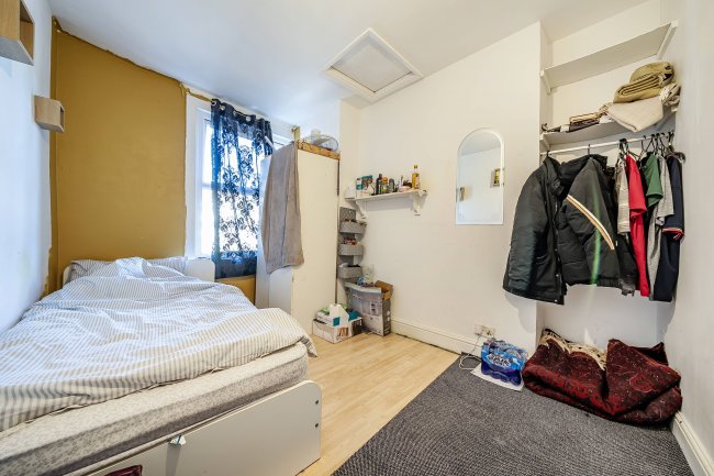 7 Plough Way, Surrey Quays, London SE16 2LS 7