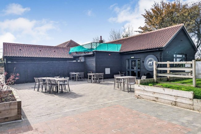 The Greyhound Public House, The Street, Tibenham NR16 1PZ 54