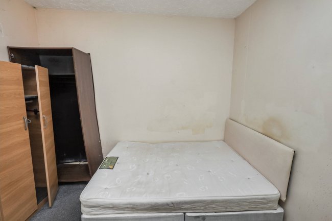 First Floor Flat, 6 Leonard Street, Silvertown, London E16 2DT 10