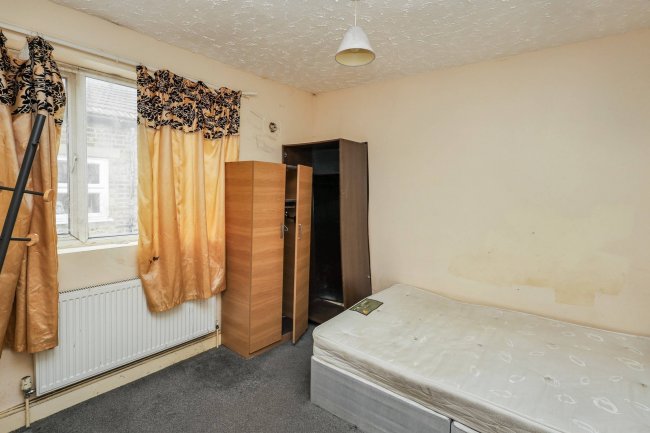 First Floor Flat, 6 Leonard Street, Silvertown, London E16 2DT 10