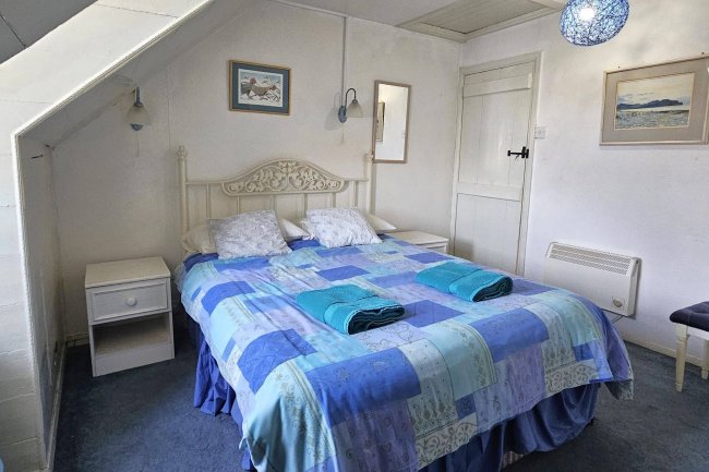 Ferrymans Cottage, 6 Station Road, Fowey, PL23 1DF 1