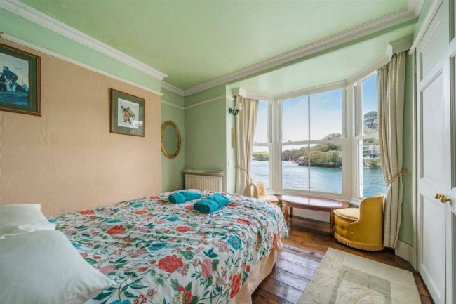 Ferrymans Cottage, 6 Station Road, Fowey, PL23 1DF 1