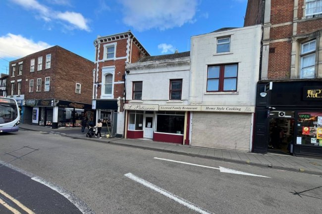 31 St. Botolphs Street, Colchester, Essex CO2 7EA 10