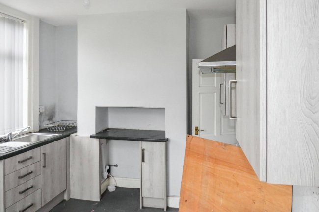 The Darwen Portfolio, 8 Houses in Darwen and Blackburn, Darwen, Lancashire, BB3 0HG 5