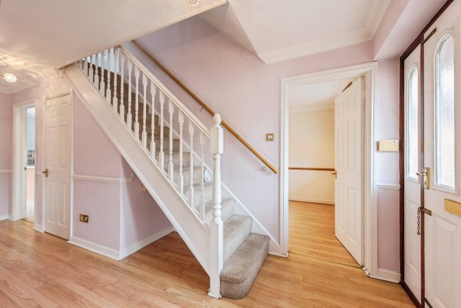 15 Langford Close, Stowmarket, IP14 1TX 6