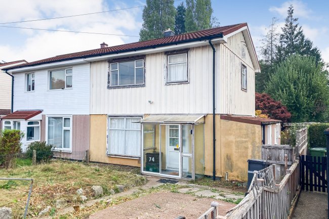 74 Quantock Road, Taunton, Somerset, TA2 7NS 3