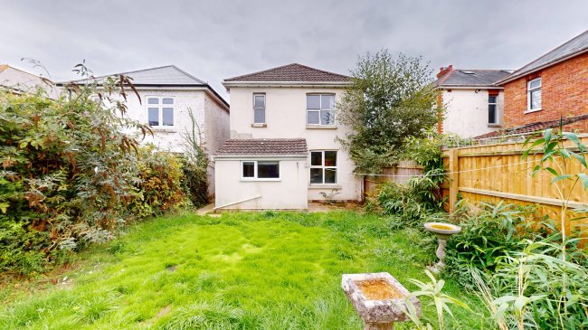 4 Ripon Road, Bournemouth, Dorset, BH9 1RD 3
