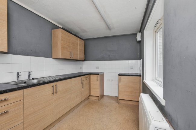 54 Queens Street, Doncaster, South Yorkshire, DN4 8AB 3