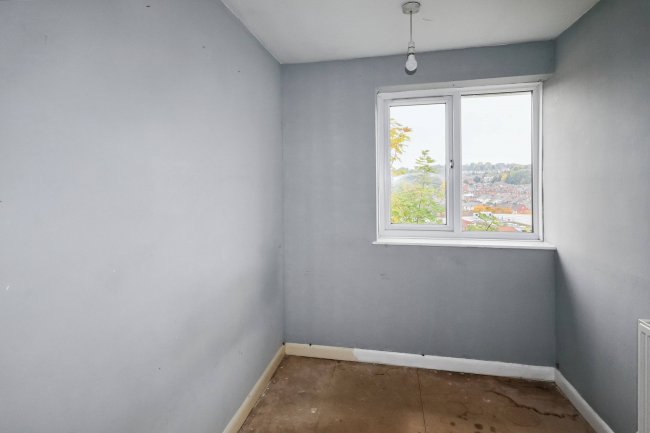 72 Whiteways Grove, Sheffield, South Yorkshire, S4 8FL 7