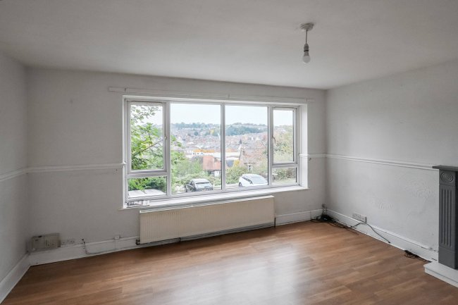 72 Whiteways Grove, Sheffield, South Yorkshire, S4 8FL 7