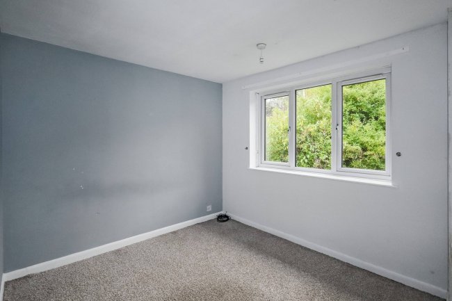 72 Whiteways Grove, Sheffield, South Yorkshire, S4 8FL 7