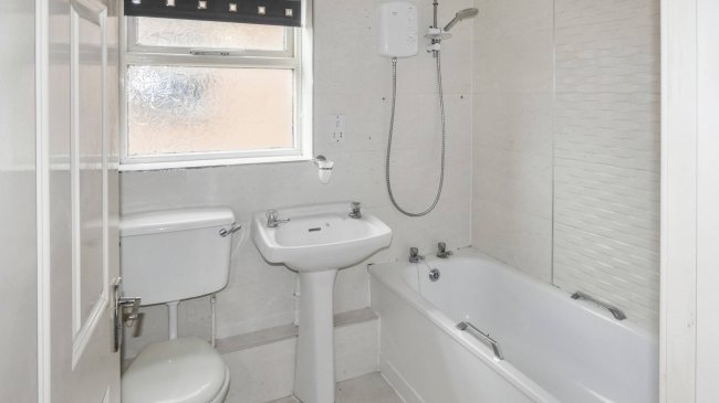 27 Martin Street, Beverley, East Yorkshire, HU17 0QA 2