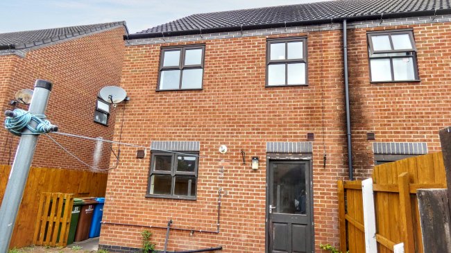 27 Martin Street, Beverley, East Yorkshire, HU17 0QA 2